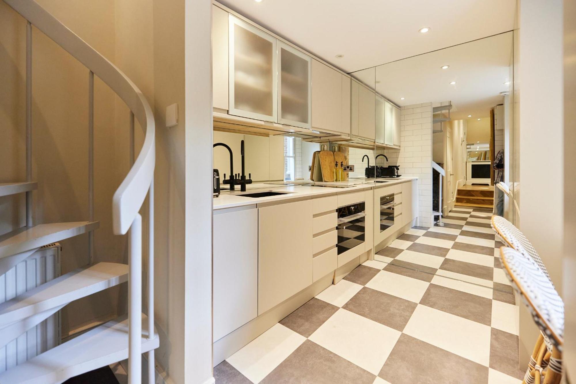 The Designers Suite Kensington - Stylish 1Bdr Flat Londen Buitenkant foto